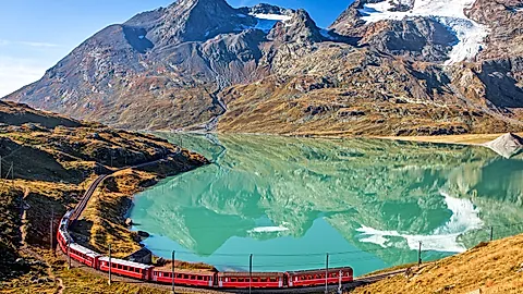 Lago Bianco mit dem Cambrena-Gletscher
©Volker Kreinacke - stock.adobe.com, GLOBALIS