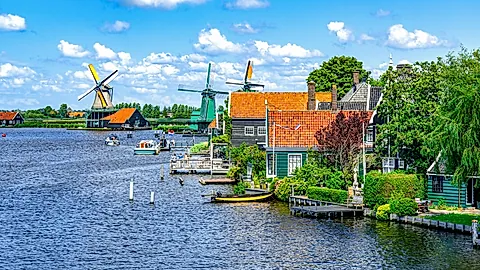 Windmühlen in Holland©Comofoto - stock.adobe.com, GLOBALIS