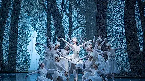 Der Nussknacker © Semperoper Dresden/Marco Chiodi