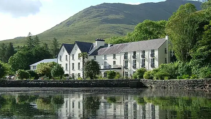 Leenane Hotel am Killary Fjord