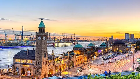 Abendliche Landungsbrücken
©Marco2811 - stock.adobe.com, GLOBALIS