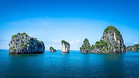 Die Bai Tu Long Bucht © Jeroen - stock.adobe.com