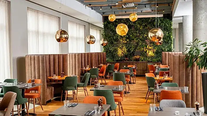 Restaurantbereich Foss Hotel Reykjavík
