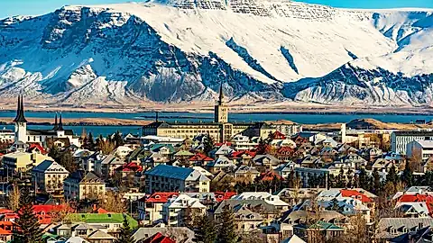 Reykjavik im Winter © Marc Jedamus - stock.adobe.com