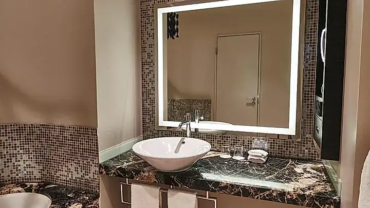 Badezimmerbeispiel Steigenberger Hotel Handelshof Leipzig
