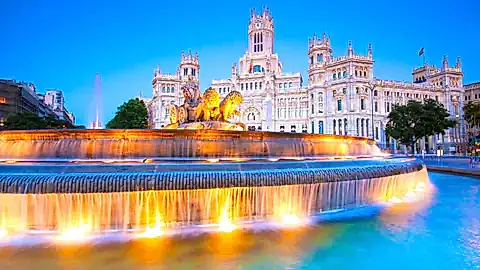 Plaza de la Cibeles in Madrid