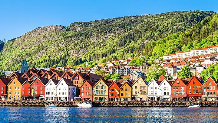 Flam-Bahn in Norwegen © Hilda Weges - stock.adobe.com