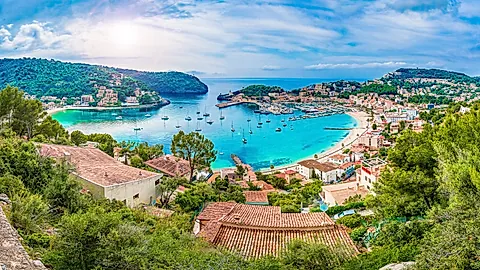 Panoramablick auf Soller © Balate Dorin - stock.adobe.com_232027515_resize