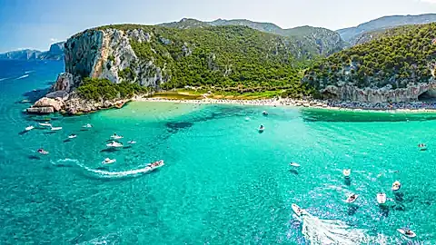 Einzigartige Küste Sardiniens © Martin Valigursky - stock.adobe.com