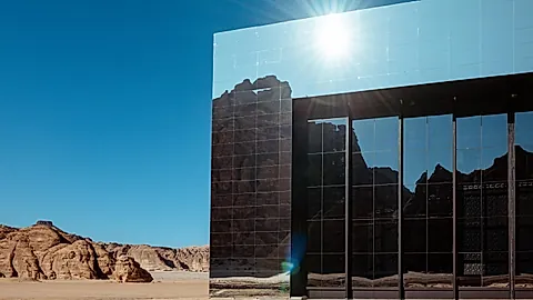 Die verspiegelte Maraya-Konzerthalle © Prace snu - stock.adobe.com