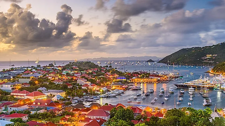 Der Hafen von Dominica © Nancy Pauwels -stock.adobe.com