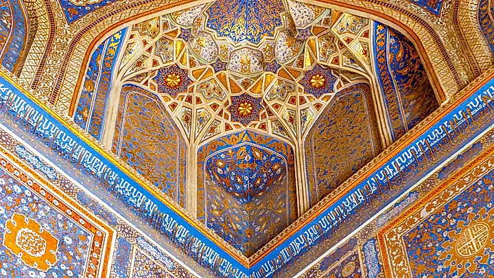 Tilya-Kori-Madrassa am Registan-Platz  © worldwidephotoweb - stock.adobe.com